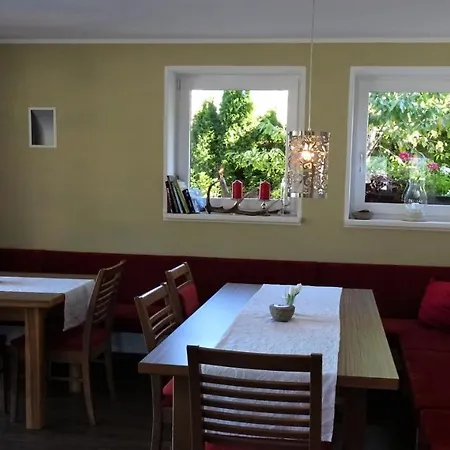 Ideal Ξενοδοχείο με διαμερίσματα Lermoos