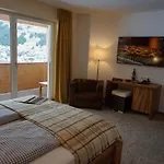 公寓式酒店 理想公寓 4*