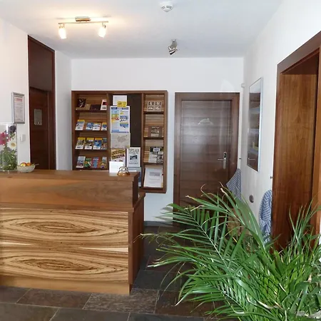 Hotel apartamentowy Ideal Lermoos