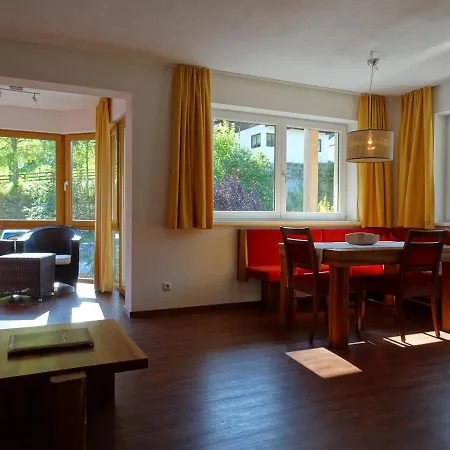 Hotel apartamentowy Ideal